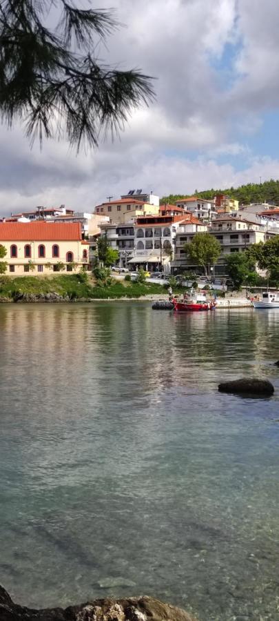 Villa Ζωη Στο Κυμα- Life On The Wave Neos Marmaras Exterior foto
