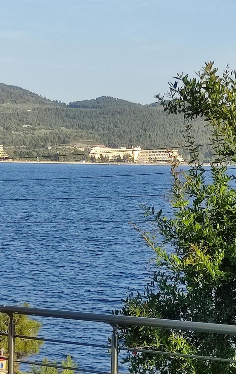 Villa Ζωη Στο Κυμα- Life On The Wave Neos Marmaras Exterior foto